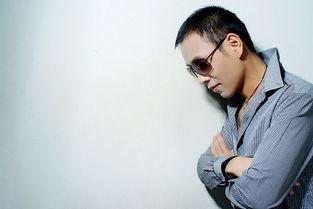 祈隆个人资料,才华横溢的年轻艺术家，用音乐诠释生活